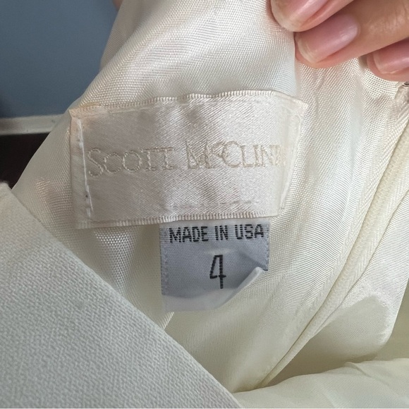 Scott McClintock Vintage Ivory Wedding Dress - Picture 14 of 14